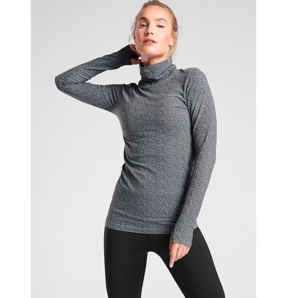 ATHLETA Flurry Peak Long Sleeve Top Turtleneck Base Layer S - Picture 10 of 11